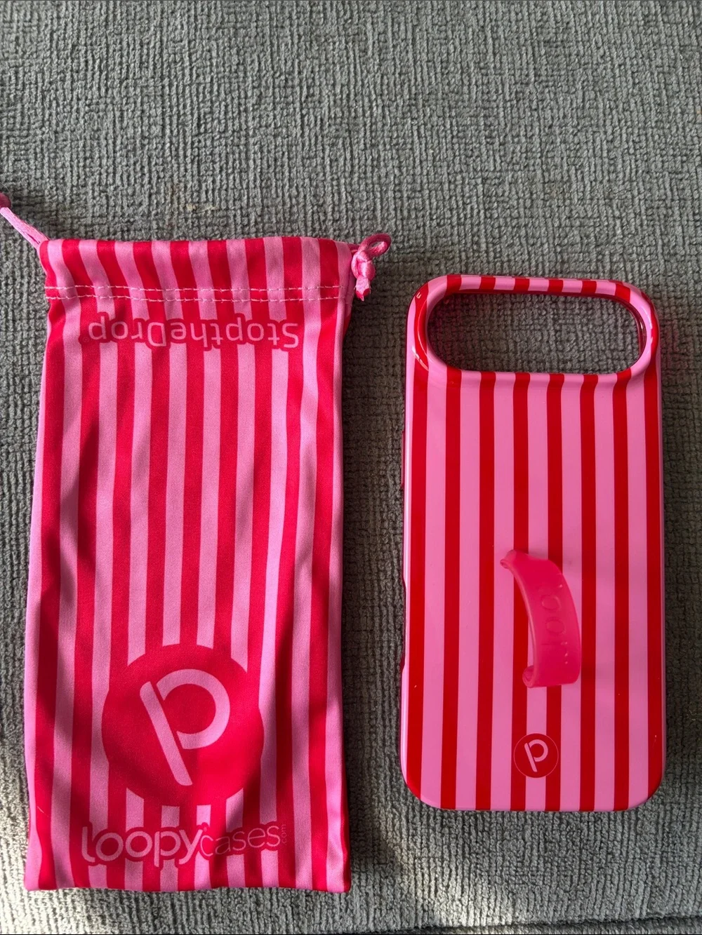 iPhone 17 Air Loopy Case Pink and Red